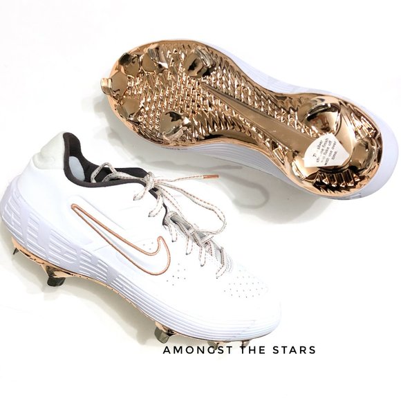 nike rose gold baseball cleats